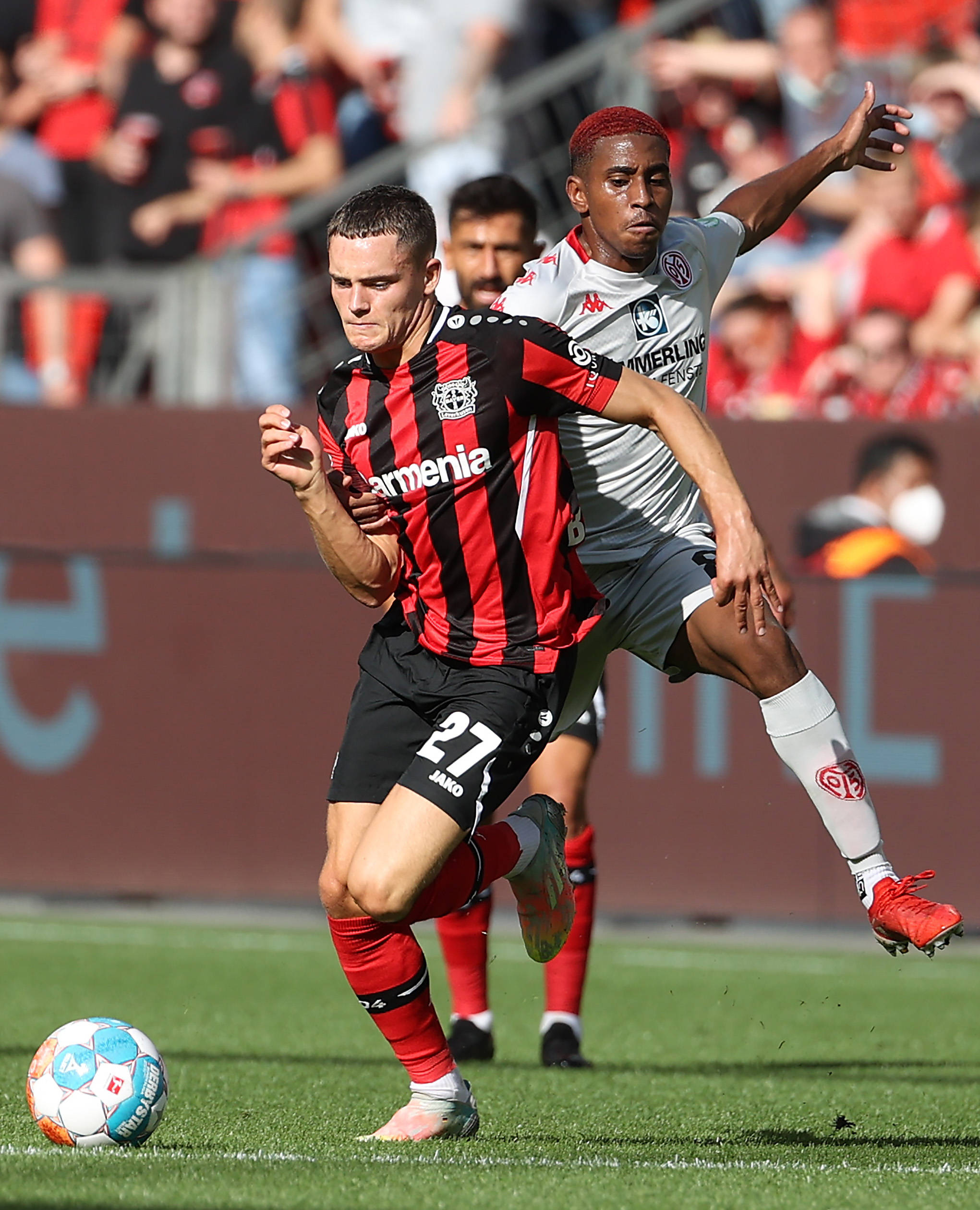 隆重举行 隆重举行