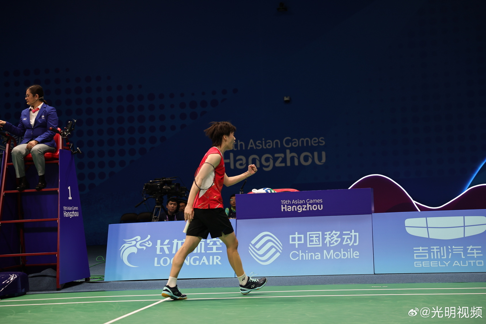 表现备受球 表现备受球