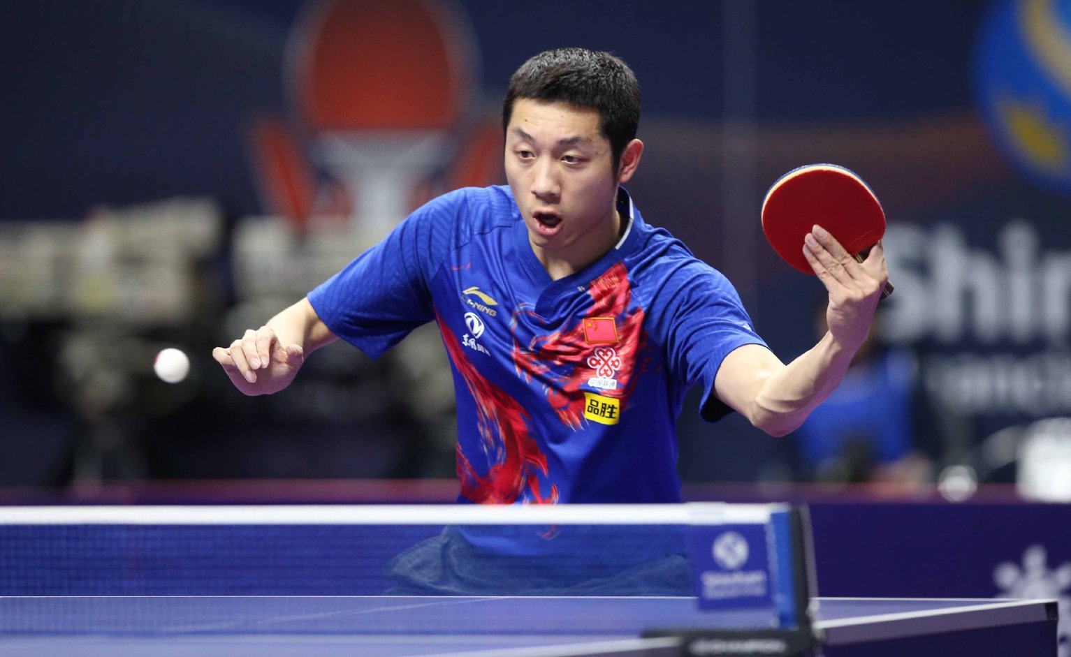 离队或以低 离队或以低